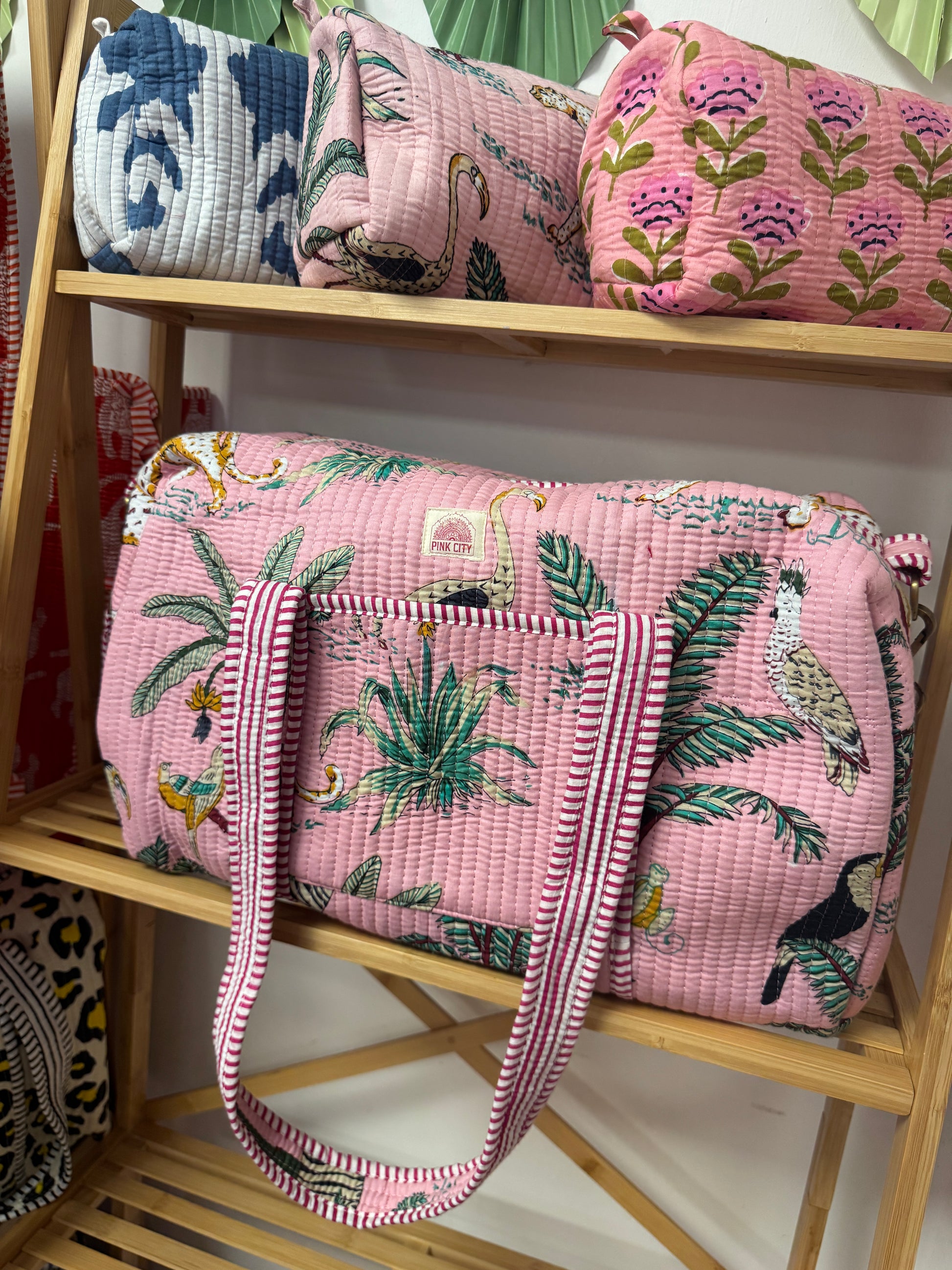 Light Pink Jungle Weekend image 2