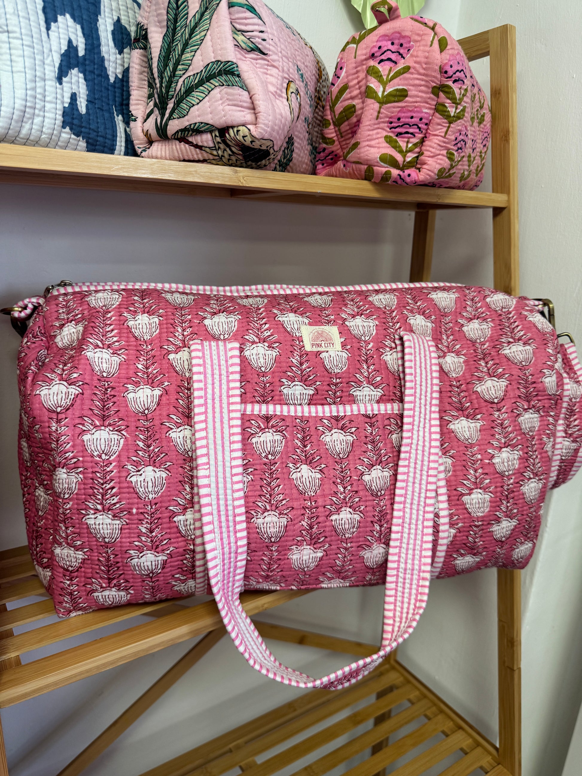 Floral Blush Weekend bag  image 1