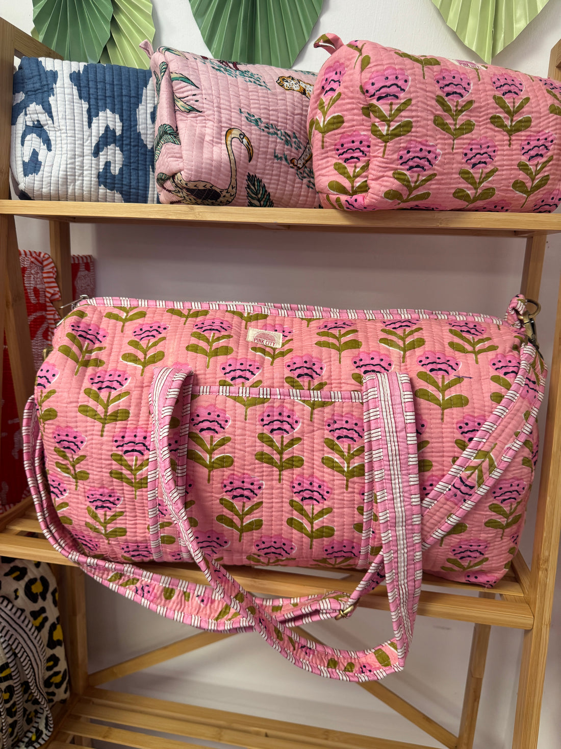 Pink Poppy Weekend bag image 0
