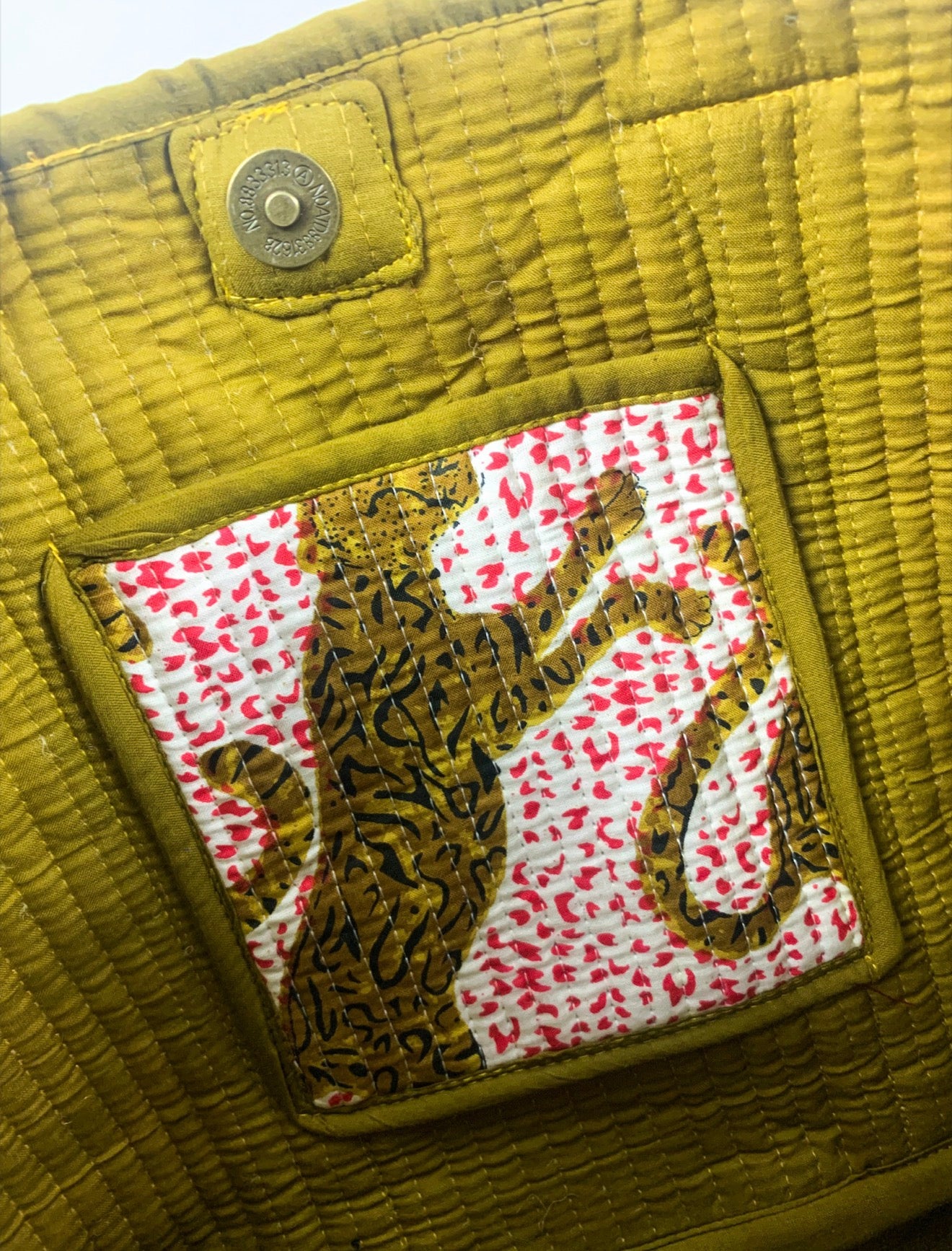 Red Spot Leopard Frill Tote