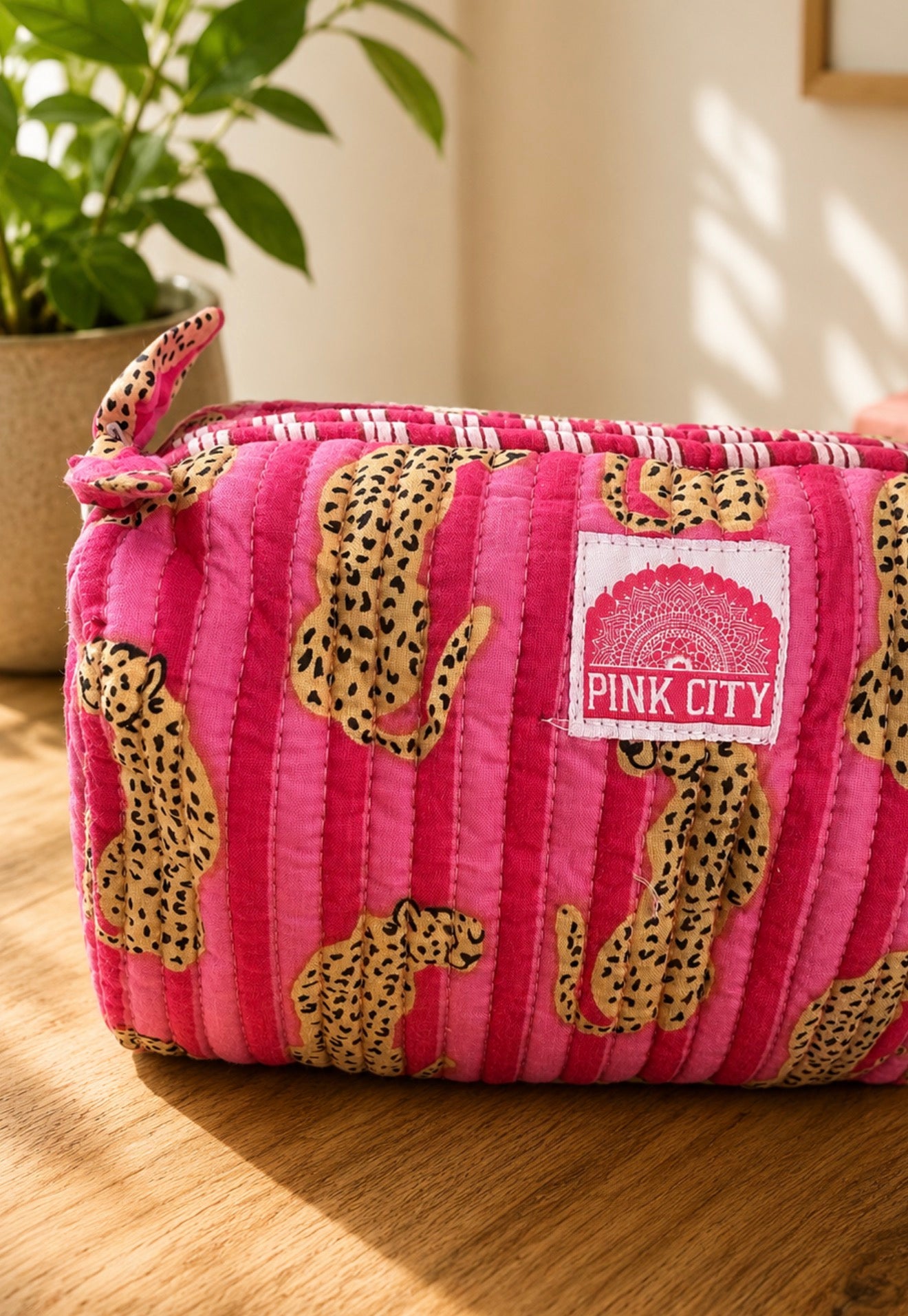 Pink Cheetah Weekend Bag Set