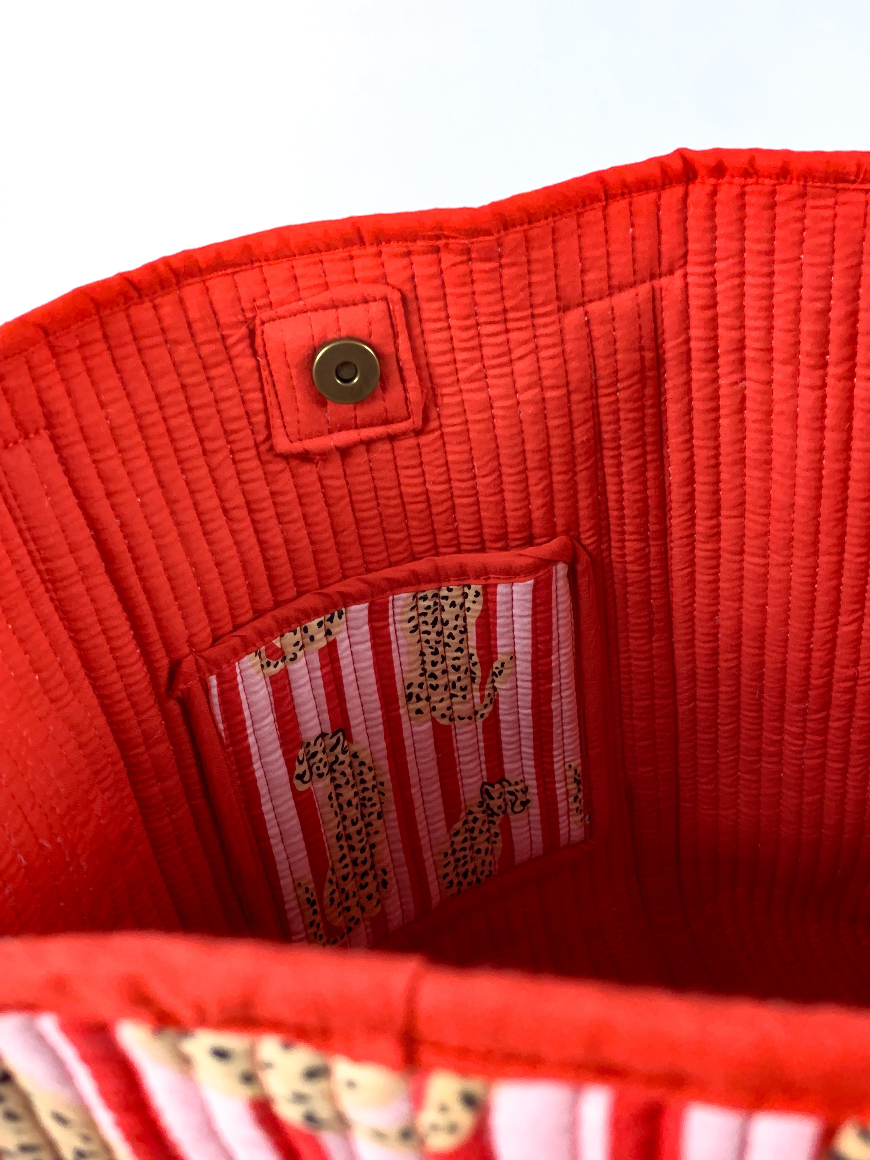 Red & Pink Cheetah Standard Tote