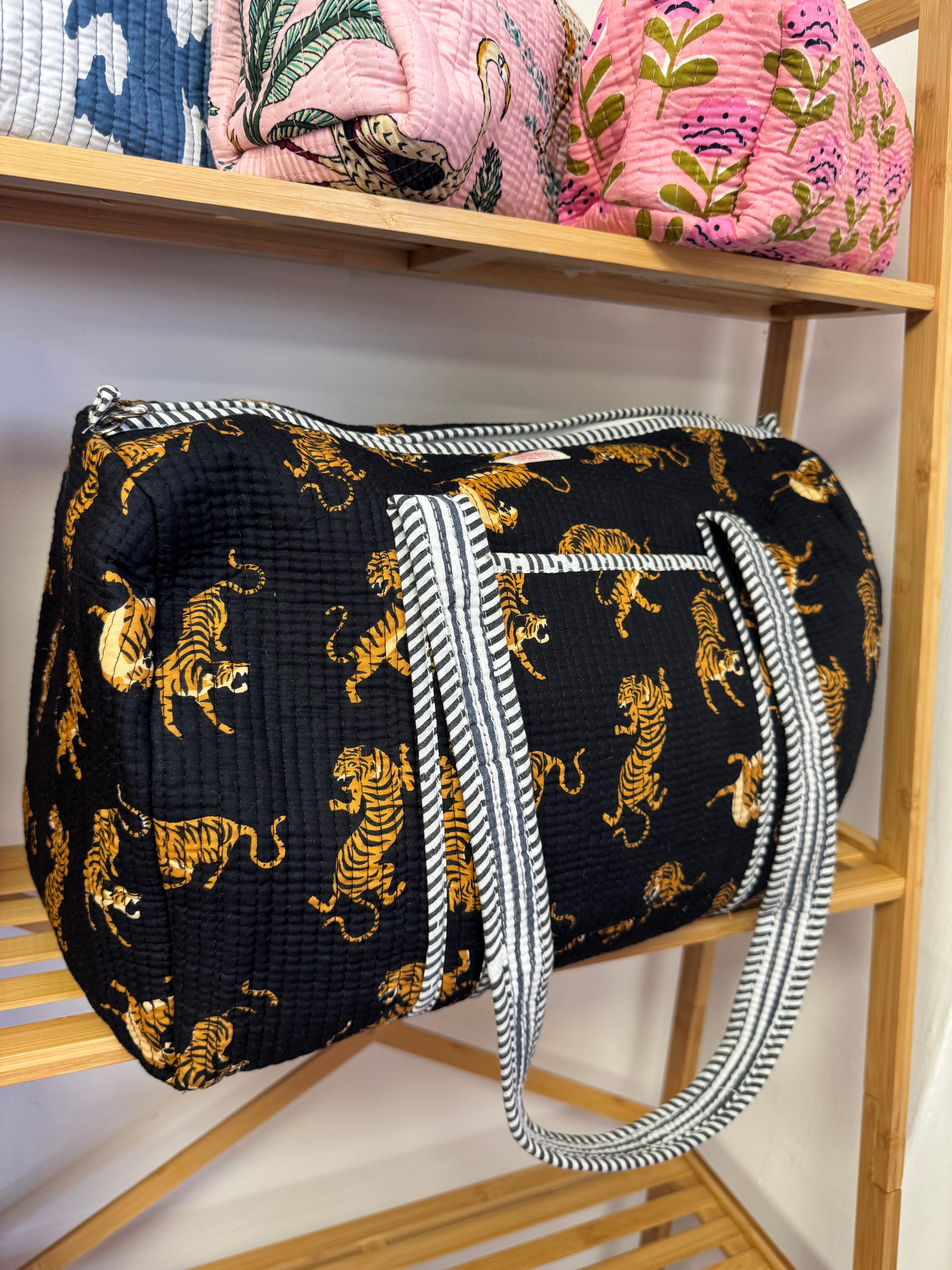 Black Tiger Weekend Bag image 0