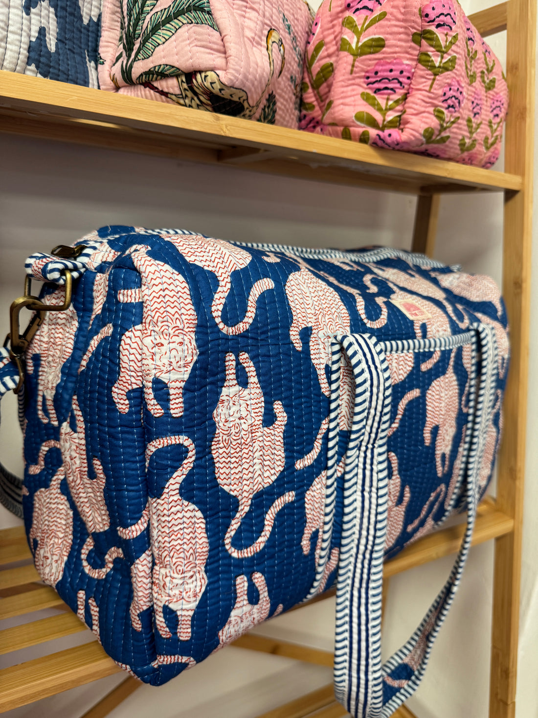 Blue Tiger Weekend bag image 0